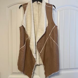 Lularoe Marlow Faux Shearling Vest